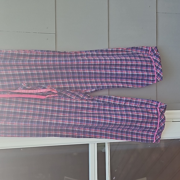 Ladies Victoria secret pajama set button down plaid Medium - Picture 4 of 12